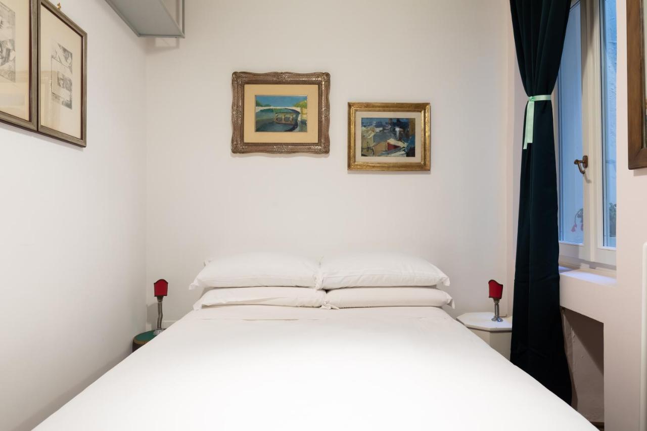 Chic And Style In Historical Via Giulia Apartamento Roma